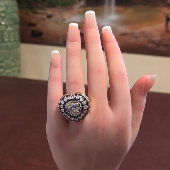 Crystal-Embellished Heart Ring - Picture 2 of 8